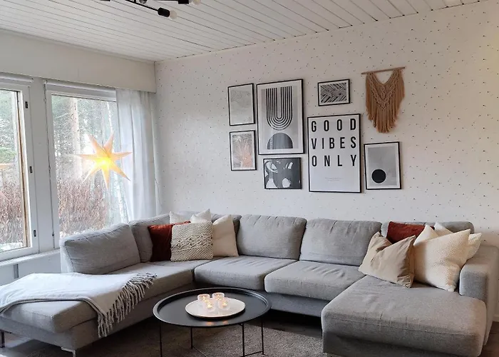Laplands Hillside Villa